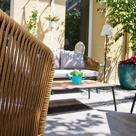 La Promenade Hotel 4*