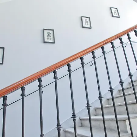 La Promenade Hotel 4*