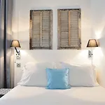 La Promenade Hotell