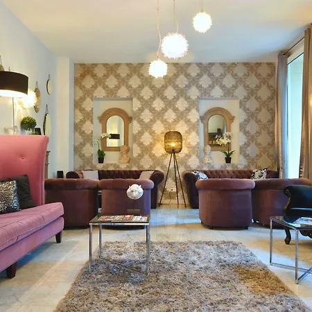 La Promenade מלון 4*