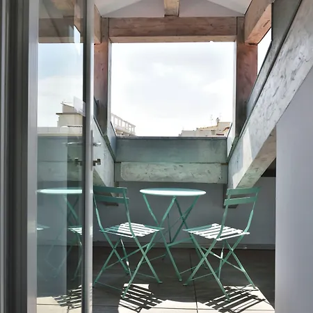 La Promenade Hotel 4*