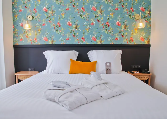 Hotel La Promenade 4*